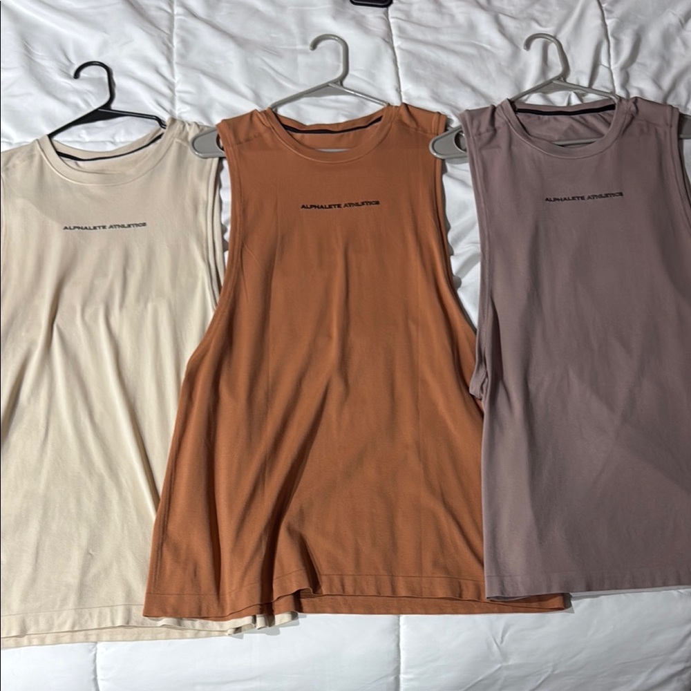 Alphalete AA Airtech Cutoff Men’s Large Cream and Orange Sleeveless Lot